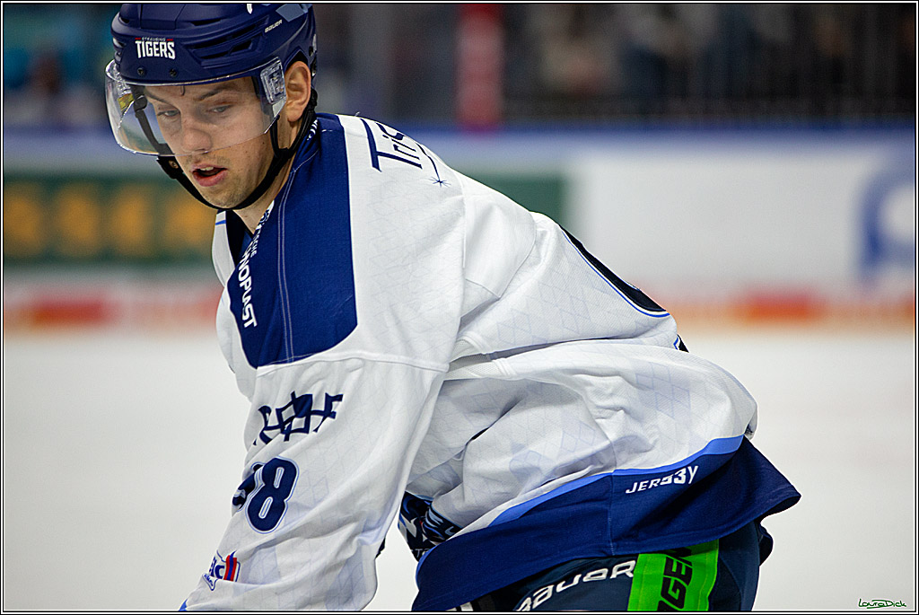 PENNY DEL; Koelner Haie- Straubing Tigers; Koeln, 09.10.2022